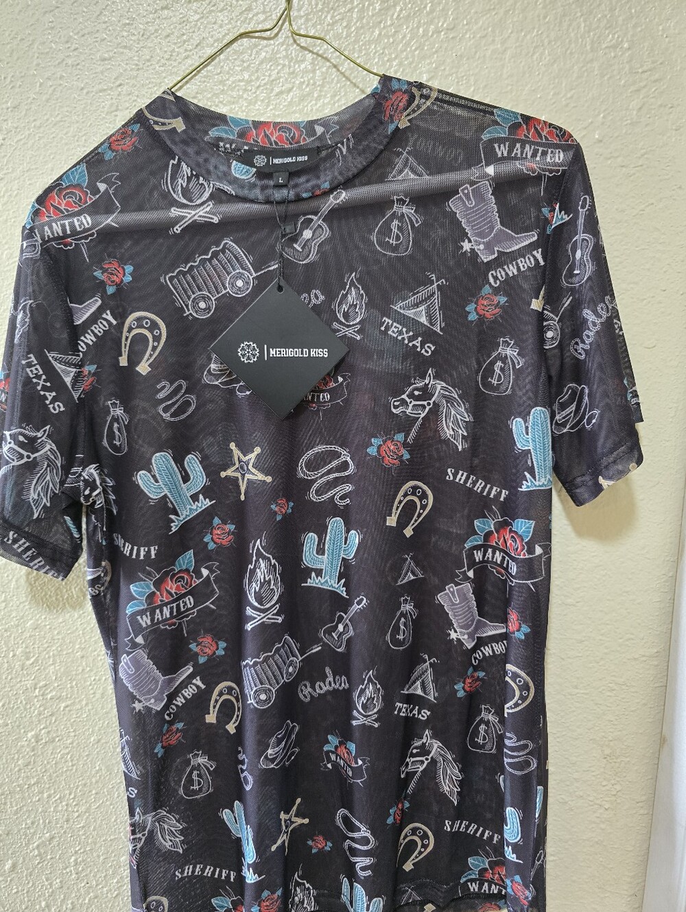 Mesh Western Women’s Black Desert Pattern Tee